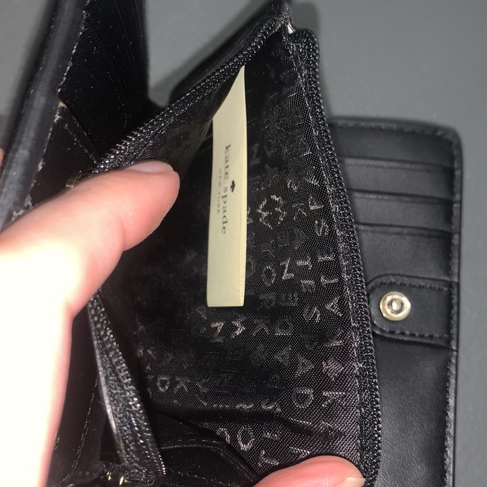 Kate Spade Wallet - Picture 4 of 6